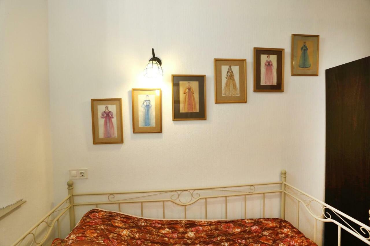 Old - Gold Gala Apartment Tbilisi ภายนอก รูปภาพ