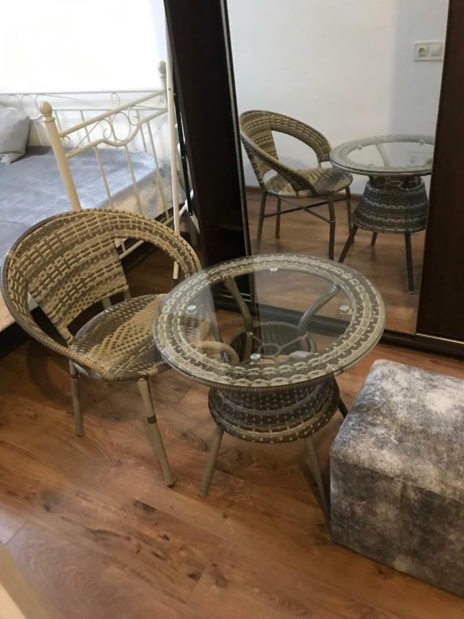 Old - Gold Gala Apartment Tbilisi ภายนอก รูปภาพ